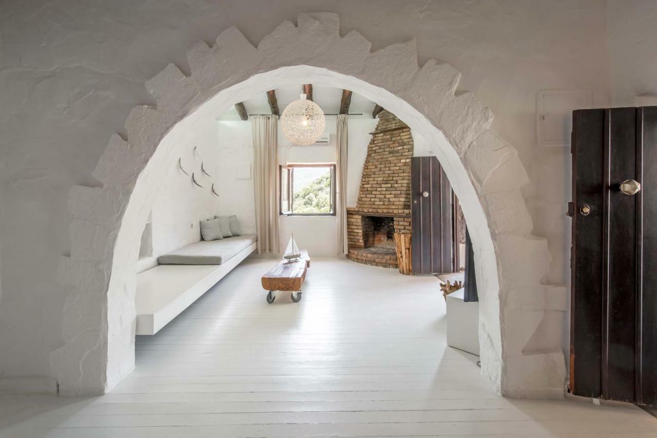 Monastery Estate Guesthouse Суйя Экстерьер фото