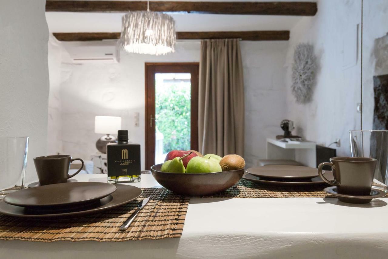 Monastery Estate Guesthouse Суйя Экстерьер фото