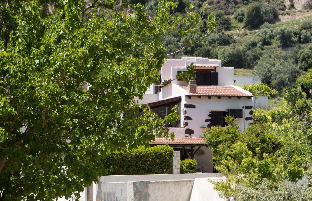 Monastery Estate Guesthouse Суйя Экстерьер фото